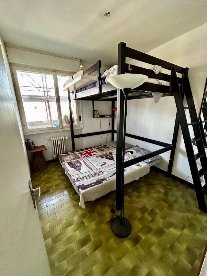 Lighthouse Apartment In Center Of Удине Экстерьер фото