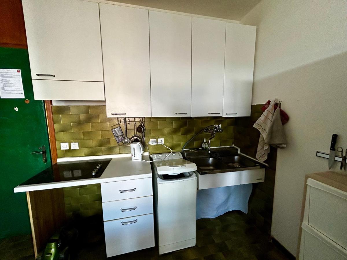 Lighthouse Apartment In Center Of Удине Экстерьер фото